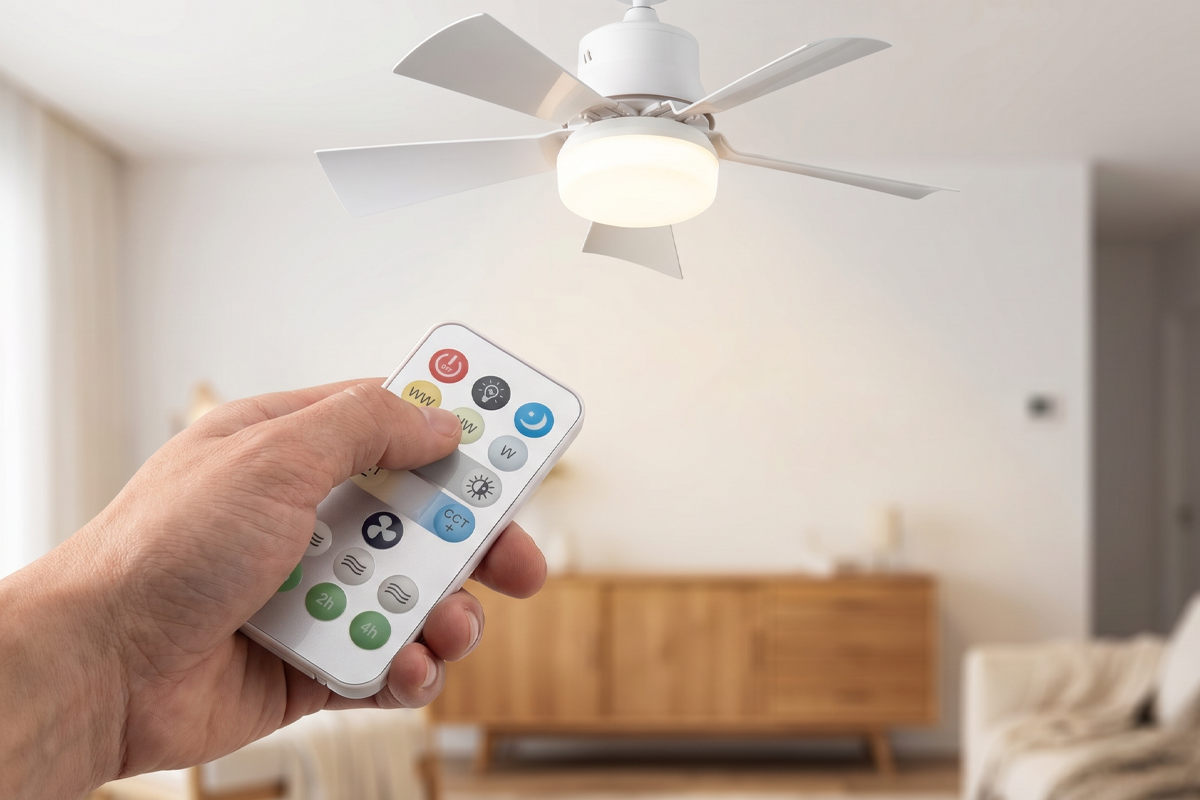 2-in-1-kattotuuletin LED-valaistuksella - Kaukosäädin sisältyy