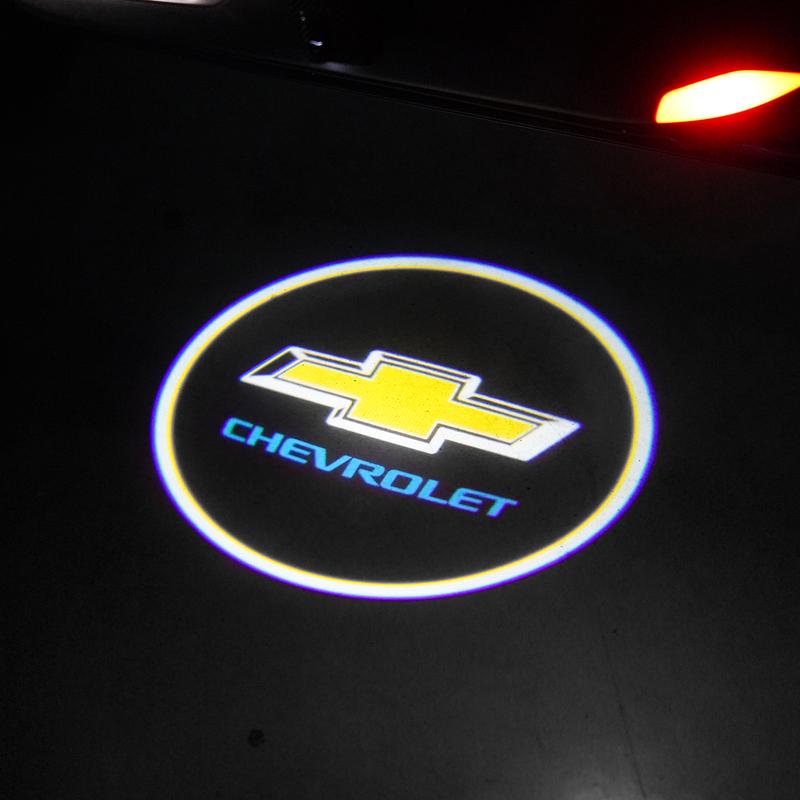 Auton oven logoprojektorisetti